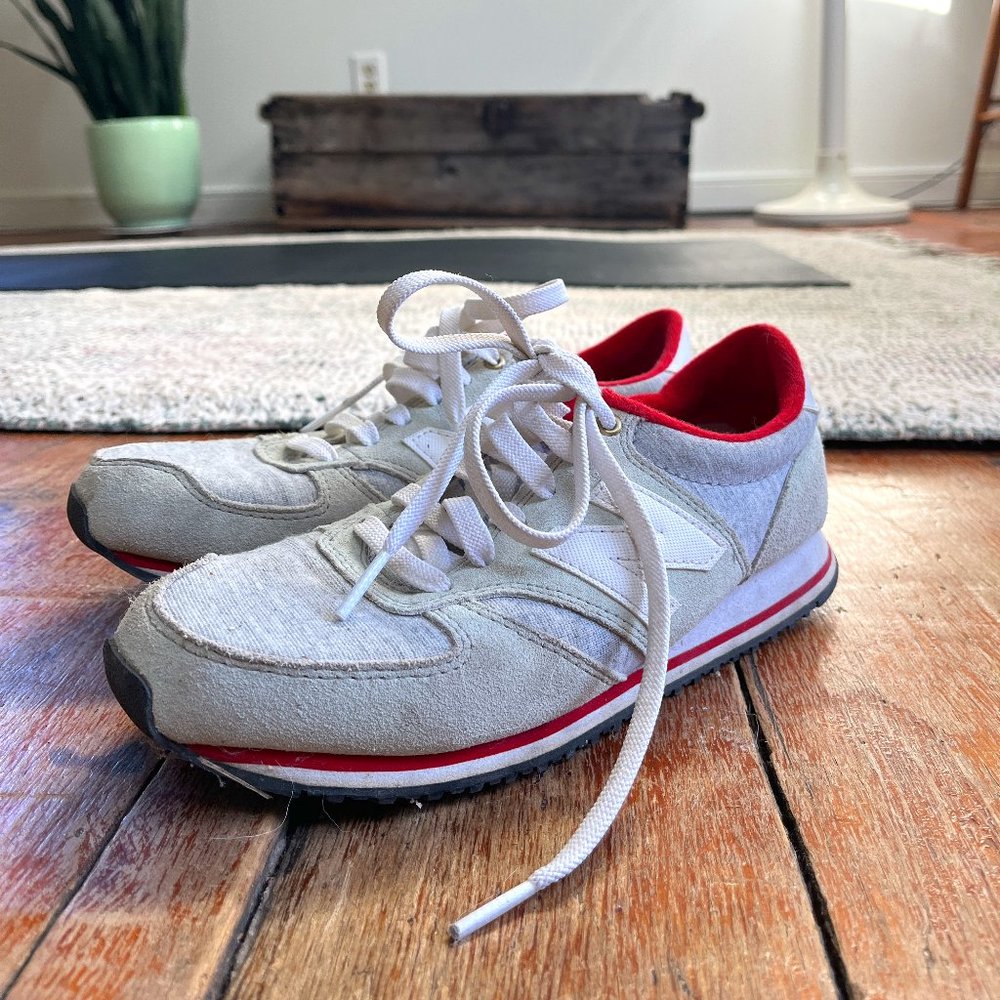 NEW BALANCE Classic 420 sneakers grey & red RETRO